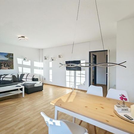 Hw2B - Urlaubsmagie - Wohlfuehlwohnung Mit Balkon, Pool, Sauna & Terrasse Зебниц Экстерьер фото